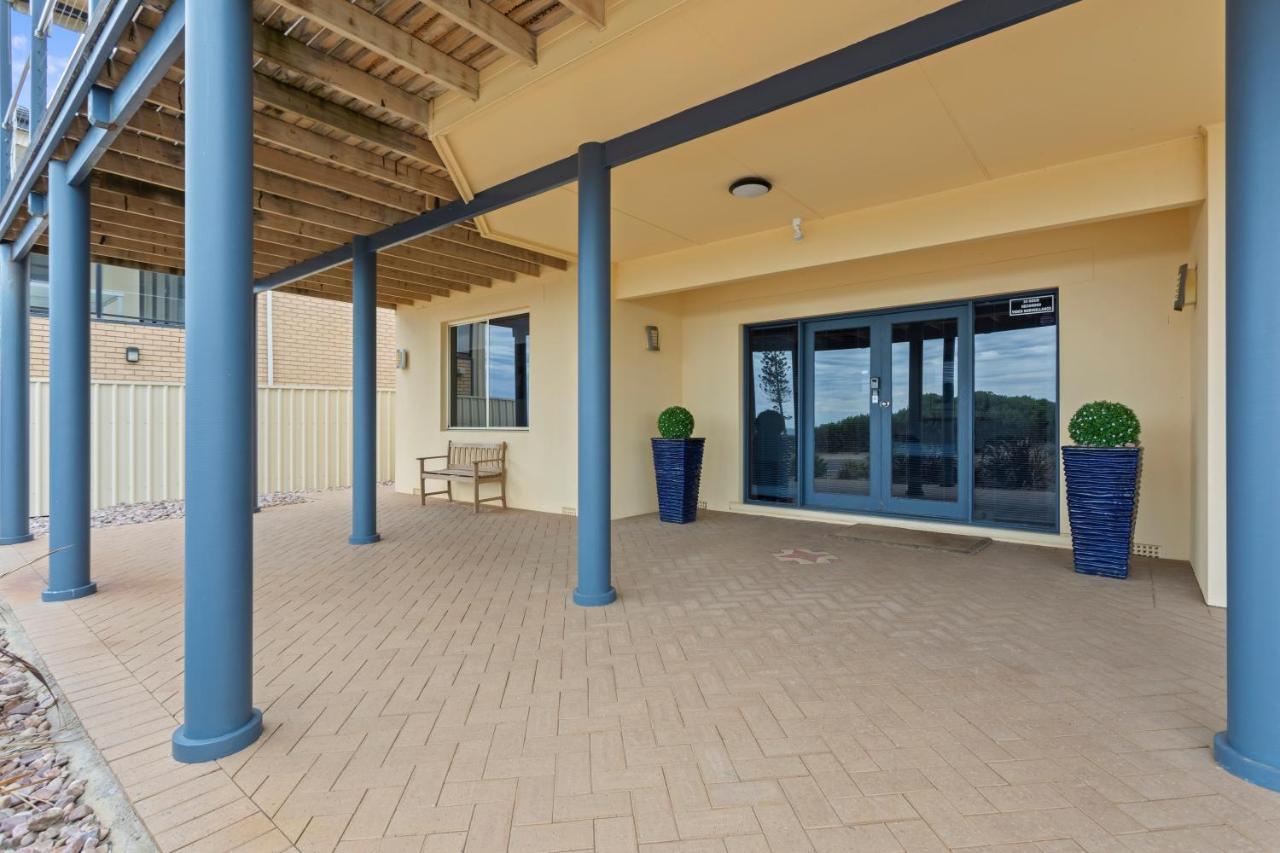 Beachside Escape On The Esplanade Christies Beach エクステリア 写真